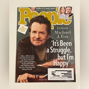 People Magazine November 7 2022 - Michael J. Fox Exclusive + Kindness Issue